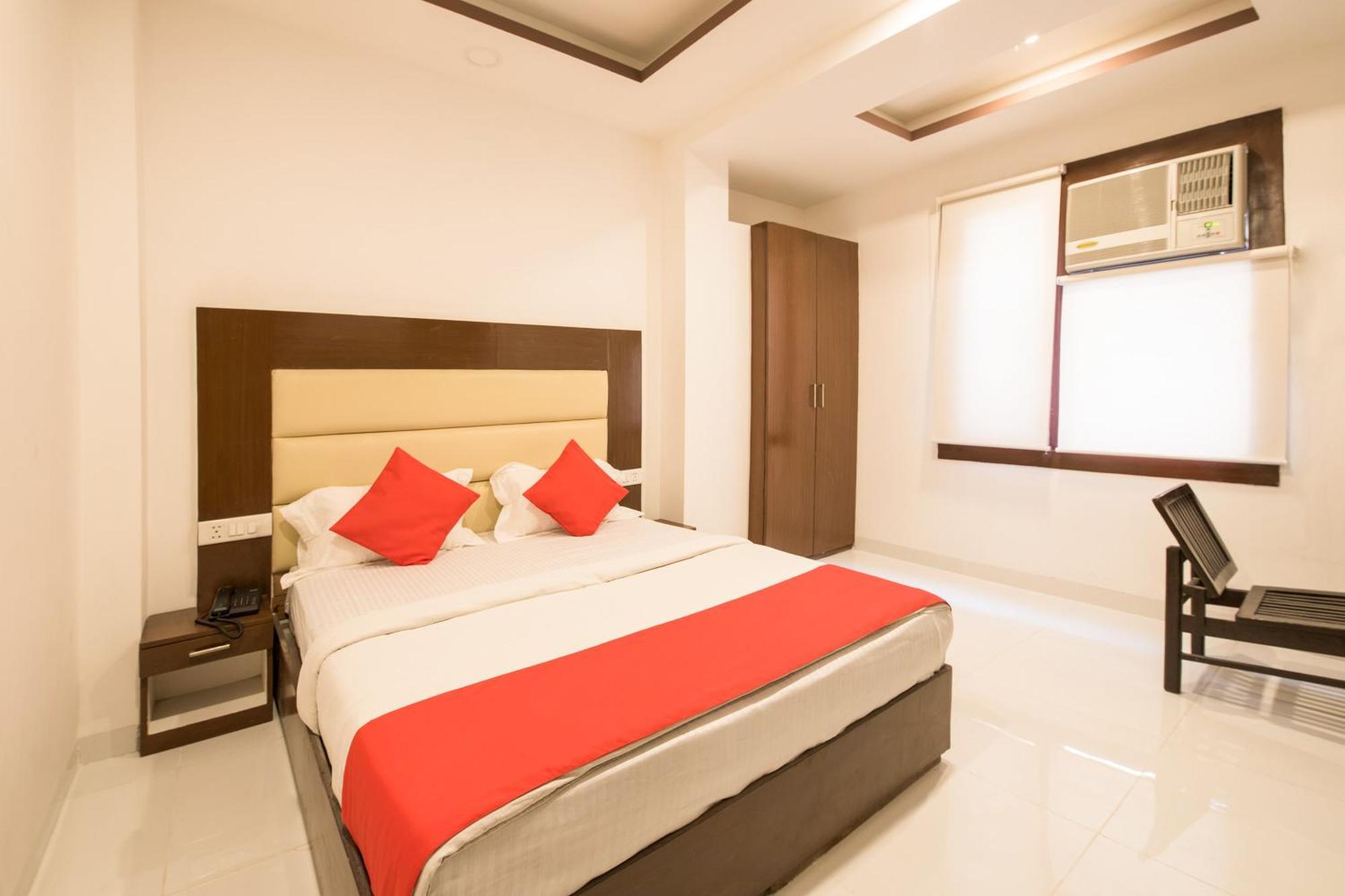 Hotel O Melfort Ню Делхи Екстериор снимка